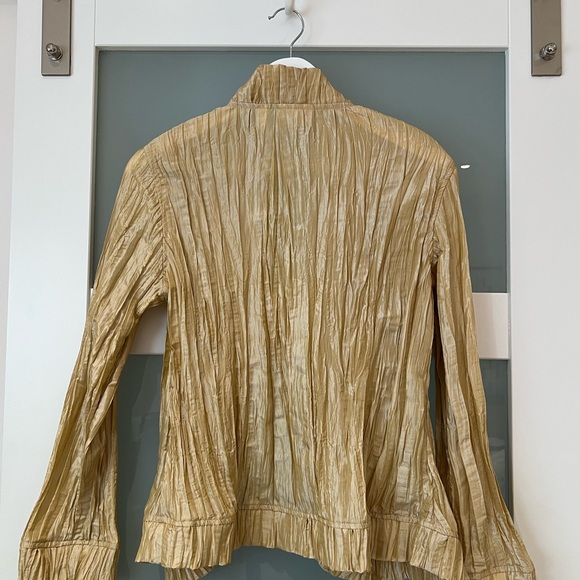 Chico's Gold Crinkle Jacket - Picture 2 of 6